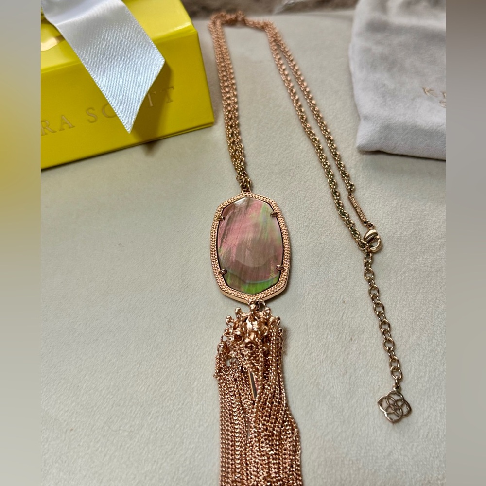 Kendra Scott Rayne Mother of Pearl Rose Gold Necklace | Gift Box +Duster Bag+bow
